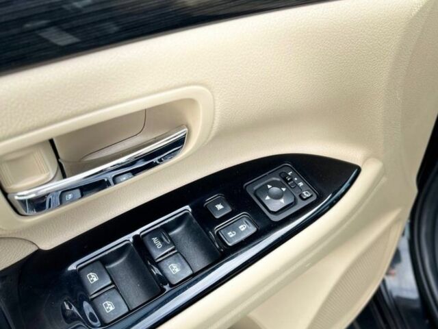 Черный Мицубиси Аутлендер, объемом двигателя 2.4 л и пробегом 91 тыс. км за 15500 $, фото 7 на Automoto.ua