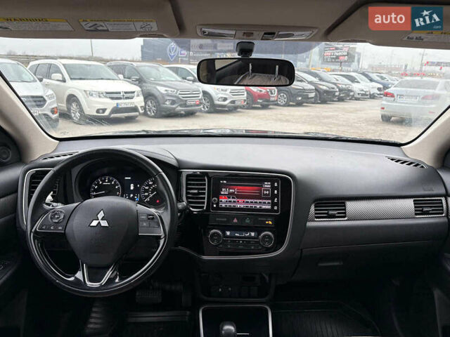 Чорний Міцубісі Аутлендер, об'ємом двигуна 2.4 л та пробігом 110 тис. км за 17290 $, фото 32 на Automoto.ua
