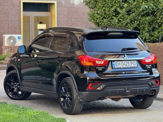 Черный Мицубиси Аутлендер, объемом двигателя 2.4 л и пробегом 130 тыс. км за 13900 $, фото 7 на Automoto.ua