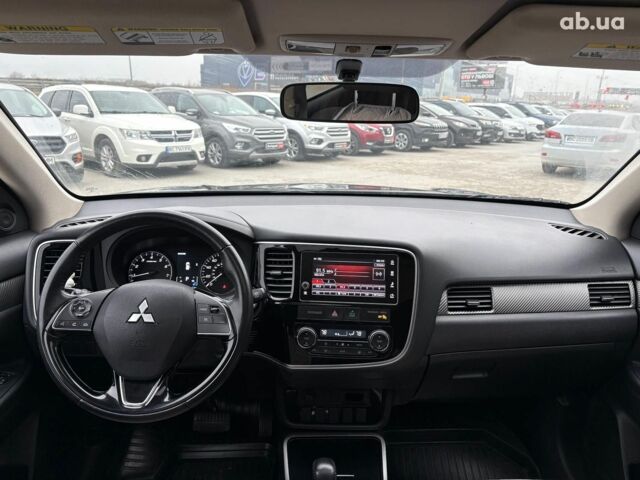 Чорний Міцубісі Аутлендер, об'ємом двигуна 2.4 л та пробігом 110 тис. км за 17290 $, фото 32 на Automoto.ua