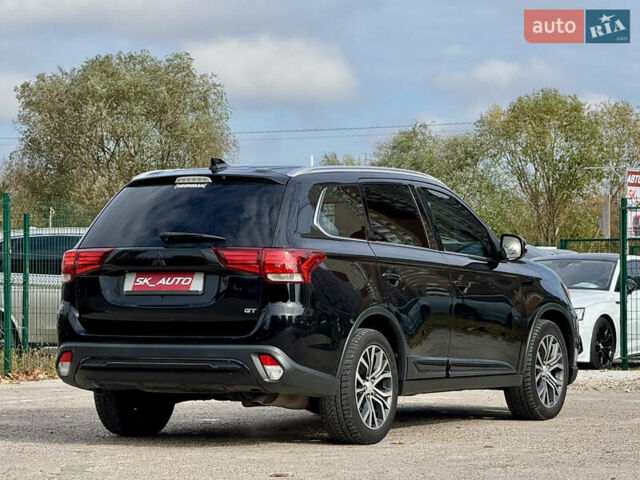 Міцубісі Аутлендер 2018 у Києві на Automoto.ua Чорний Міцубісі Аутлендер, об'ємом двигуна 3 л та пробігом 182 тис. км за 16900 $, фото 84 на Automoto.ua