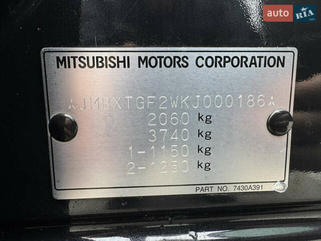 Міцубісі Аутлендер 2018 у Києві на Automoto.ua Чорний Міцубісі Аутлендер, об'ємом двигуна 2 л та пробігом 121 тис. км за 16000 $, фото 3 на Automoto.ua