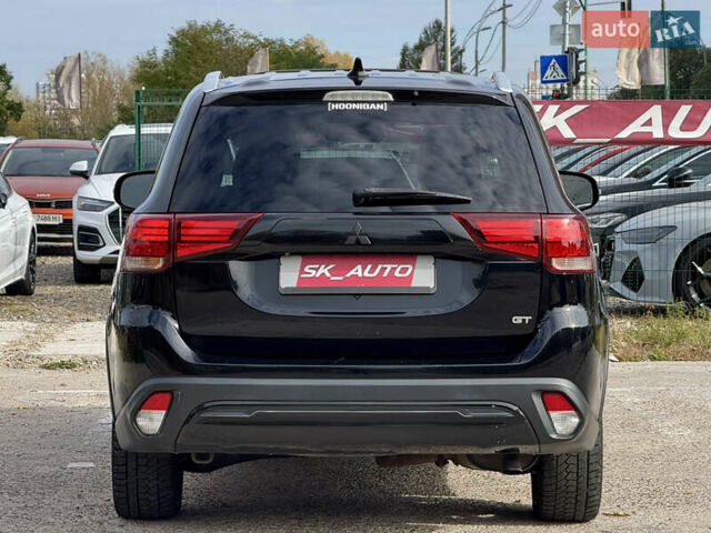 Міцубісі Аутлендер 2018 у Києві на Automoto.ua Чорний Міцубісі Аутлендер, об'ємом двигуна 3 л та пробігом 182 тис. км за 16900 $, фото 87 на Automoto.ua