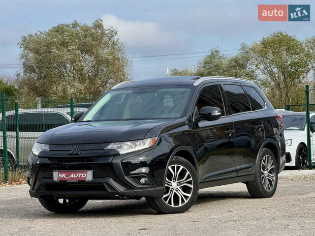 Міцубісі Аутлендер 2018 у Києві на Automoto.ua Чорний Міцубісі Аутлендер, об'ємом двигуна 3 л та пробігом 182 тис. км за 16900 $, фото 68 на Automoto.ua