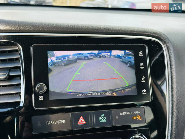 Міцубісі Аутлендер 2018 у Харкові на Automoto.ua Чорний Міцубісі Аутлендер, об'ємом двигуна 2.4 л та пробігом 130 тис. км за 15900 $, фото 31 на Automoto.ua