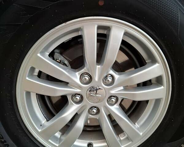 Міцубісі Аутлендер 2018 у Белой Церкве на Automoto.ua Чорний Міцубісі Аутлендер, об'ємом двигуна 2 л та пробігом 121 тис. км за 17800 $, фото 35 на Automoto.ua