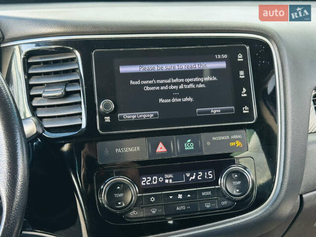 Міцубісі Аутлендер 2018 у Харкові на Automoto.ua Чорний Міцубісі Аутлендер, об'ємом двигуна 2.4 л та пробігом 130 тис. км за 15900 $, фото 30 на Automoto.ua