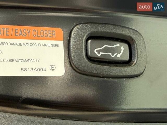 Черный Мицубиси Аутлендер, объемом двигателя 2 л и пробегом 67 тыс. км за 23000 $, фото 26 на Automoto.ua