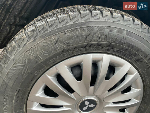 Черный Мицубиси Аутлендер, объемом двигателя 2 л и пробегом 76 тыс. км за 20800 $, фото 9 на Automoto.ua