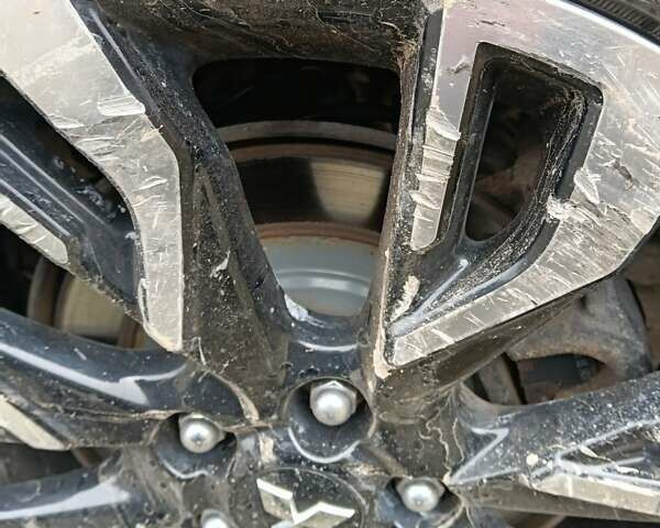 Чорний Міцубісі Аутлендер, об'ємом двигуна 2 л та пробігом 96 тис. км за 22000 $, фото 8 на Automoto.ua