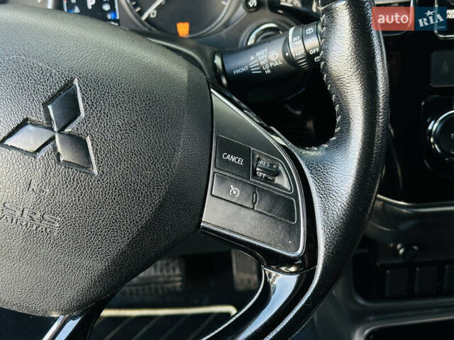 Міцубісі Аутлендер 2018 у Харкові на Automoto.ua Чорний Міцубісі Аутлендер, об'ємом двигуна 2.4 л та пробігом 130 тис. км за 15900 $, фото 29 на Automoto.ua