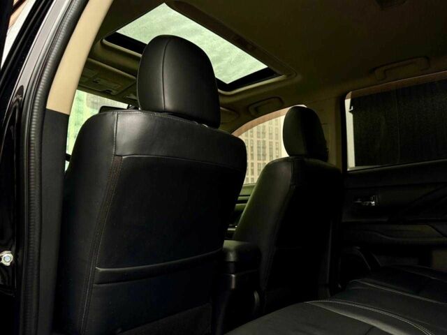 Чорний Міцубісі Аутлендер, об'ємом двигуна 2 л та пробігом 79 тис. км за 22900 $, фото 16 на Automoto.ua