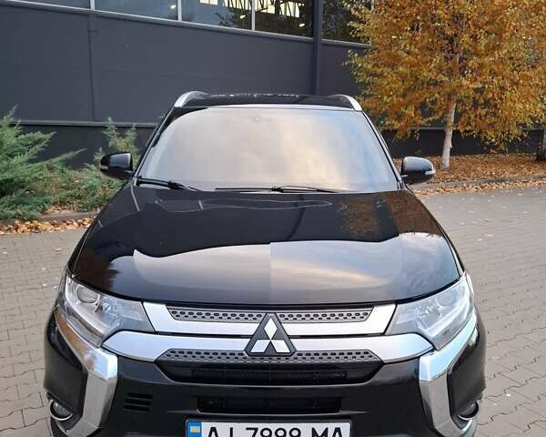 Міцубісі Аутлендер 2018 у Белой Церкве на Automoto.ua Чорний Міцубісі Аутлендер, об'ємом двигуна 2 л та пробігом 121 тис. км за 17800 $, фото 13 на Automoto.ua