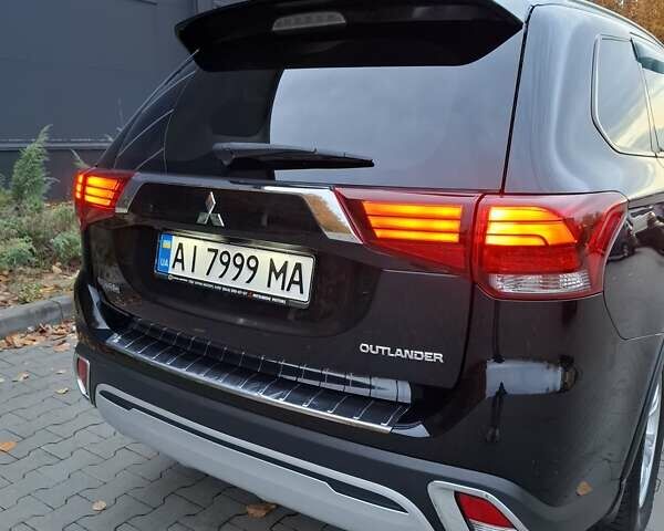 Міцубісі Аутлендер 2018 у Белой Церкве на Automoto.ua Чорний Міцубісі Аутлендер, об'ємом двигуна 2 л та пробігом 121 тис. км за 17800 $, фото 30 на Automoto.ua