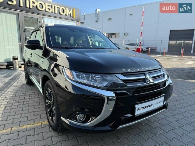 Черный Мицубиси Аутлендер, объемом двигателя 2 л и пробегом 67 тыс. км за 23000 $, фото 6 на Automoto.ua