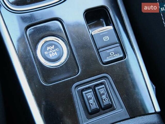 Черный Мицубиси Аутлендер, объемом двигателя 2.4 л и пробегом 130 тыс. км за 16200 $, фото 15 на Automoto.ua