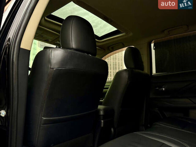 Чорний Міцубісі Аутлендер, об'ємом двигуна 2 л та пробігом 79 тис. км за 22900 $, фото 33 на Automoto.ua