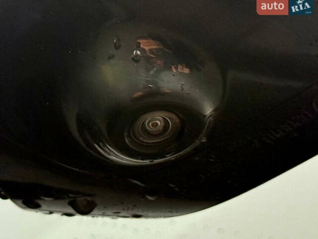 Чорний Міцубісі Аутлендер, об'ємом двигуна 2 л та пробігом 79 тис. км за 22900 $, фото 34 на Automoto.ua