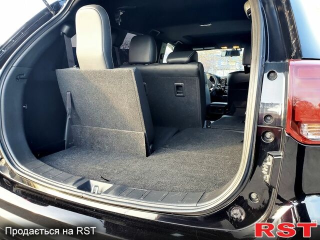 Черный Мицубиси Аутлендер, объемом двигателя 2.4 л и пробегом 130 тыс. км за 16499 $, фото 12 на Automoto.ua