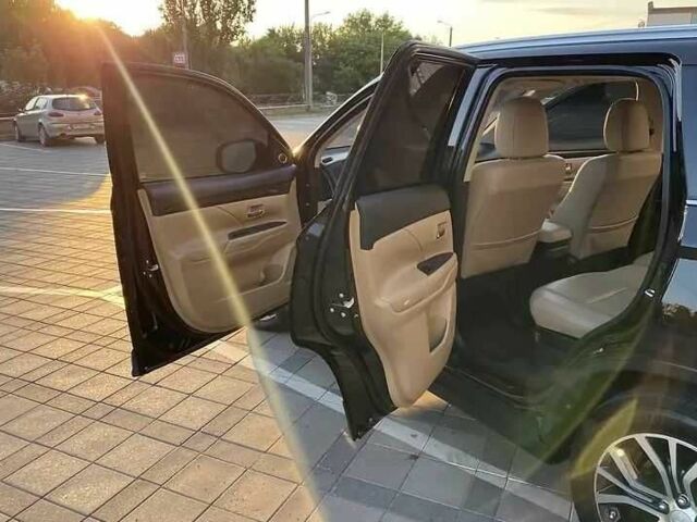 Черный Мицубиси Аутлендер, объемом двигателя 2.4 л и пробегом 75 тыс. км за 13000 $, фото 9 на Automoto.ua