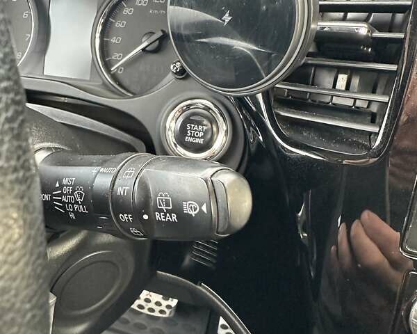 Черный Мицубиси Аутлендер, объемом двигателя 2.36 л и пробегом 90 тыс. км за 26500 $, фото 72 на Automoto.ua