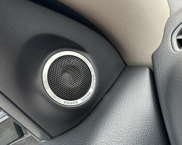 Чорний Міцубісі Аутлендер, об'ємом двигуна 2.36 л та пробігом 53 тис. км за 23500 $, фото 23 на Automoto.ua