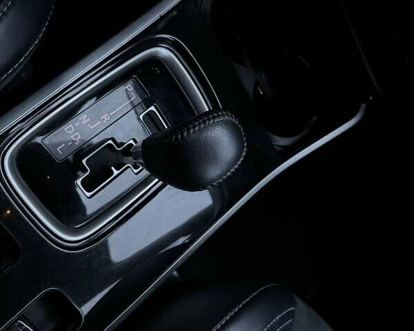 Чорний Міцубісі Аутлендер, об'ємом двигуна 2.36 л та пробігом 132 тис. км за 15900 $, фото 9 на Automoto.ua