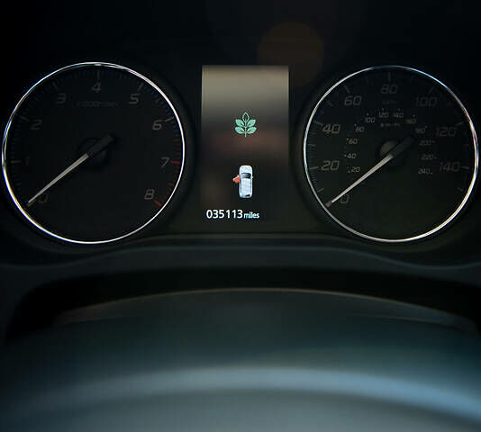 Міцубісі Аутлендер 2019 у Львові на Automoto.ua Чорний Міцубісі Аутлендер, об'ємом двигуна 2.4 л та пробігом 75 тис. км за 17200 $, фото 15 на Automoto.ua