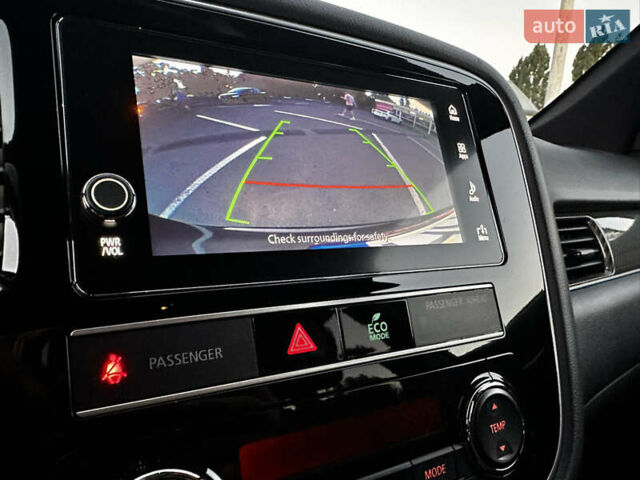 Чорний Міцубісі Аутлендер, об'ємом двигуна 2.36 л та пробігом 66 тис. км за 19800 $, фото 16 на Automoto.ua