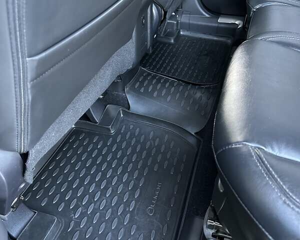 Черный Мицубиси Аутлендер, объемом двигателя 2.36 л и пробегом 90 тыс. км за 26500 $, фото 29 на Automoto.ua