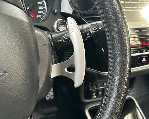 Черный Мицубиси Аутлендер, объемом двигателя 2.36 л и пробегом 90 тыс. км за 26500 $, фото 76 на Automoto.ua