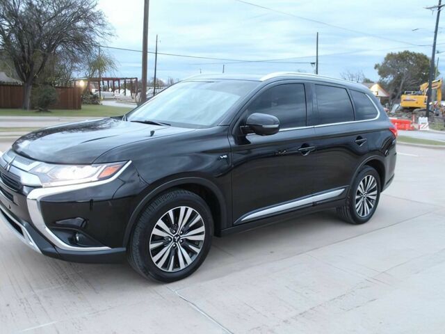 Черный Мицубиси Аутлендер, объемом двигателя 3 л и пробегом 43 тыс. км за 6400 $, фото 2 на Automoto.ua