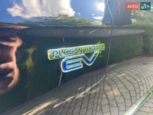 Чорний Міцубісі Аутлендер, об'ємом двигуна 2.36 л та пробігом 174 тис. км за 27800 $, фото 49 на Automoto.ua