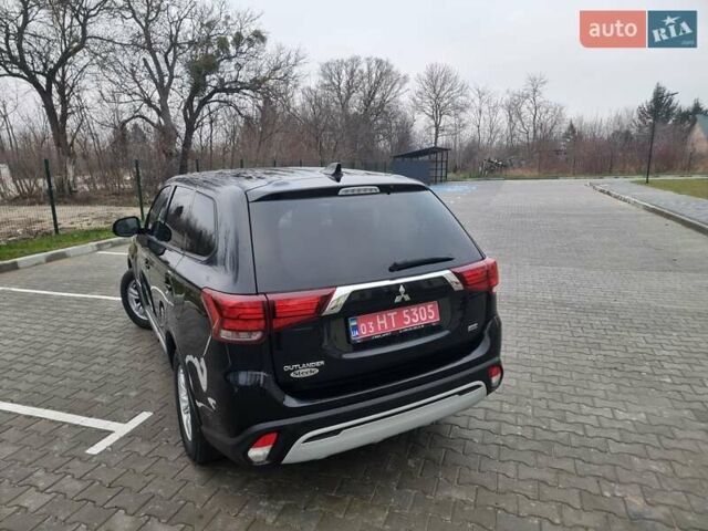 Черный Мицубиси Аутлендер, объемом двигателя 2.36 л и пробегом 127 тыс. км за 20800 $, фото 13 на Automoto.ua