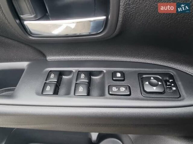 Черный Мицубиси Аутлендер, объемом двигателя 2.36 л и пробегом 127 тыс. км за 20800 $, фото 24 на Automoto.ua