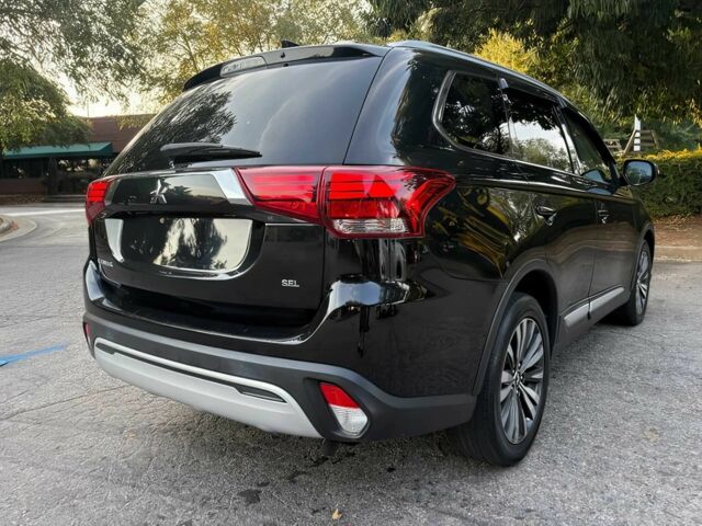 Чорний Міцубісі Аутлендер, об'ємом двигуна 2.4 л та пробігом 32 тис. км за 8000 $, фото 4 на Automoto.ua