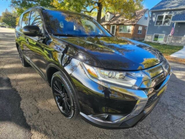 Чорний Міцубісі Аутлендер, об'ємом двигуна 2.4 л та пробігом 47 тис. км за 9000 $, фото 3 на Automoto.ua