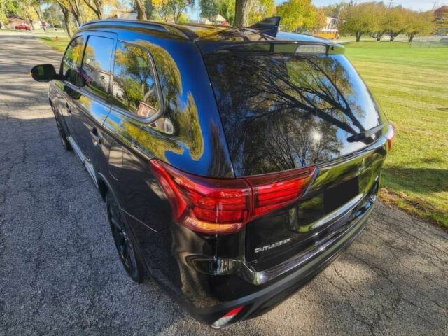 Чорний Міцубісі Аутлендер, об'ємом двигуна 2.4 л та пробігом 47 тис. км за 9000 $, фото 8 на Automoto.ua