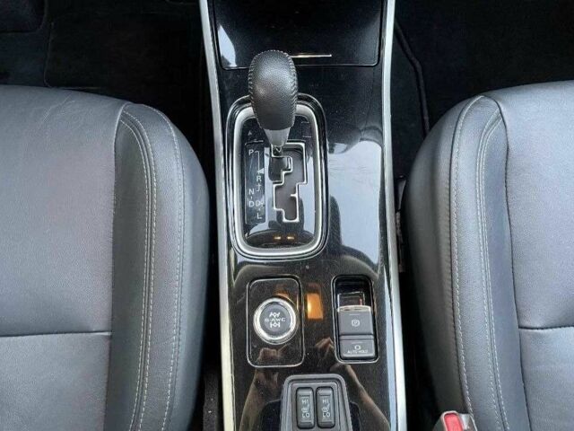 Черный Мицубиси Аутлендер, объемом двигателя 2.4 л и пробегом 1 тыс. км за 14400 $, фото 14 на Automoto.ua