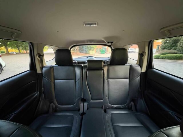 Черный Мицубиси Аутлендер, объемом двигателя 2.4 л и пробегом 49 тыс. км за 12400 $, фото 13 на Automoto.ua