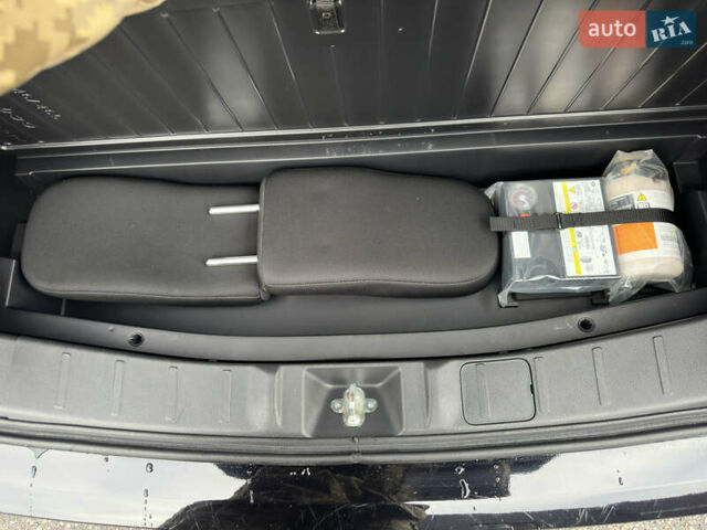 Черный Мицубиси Аутлендер, объемом двигателя 2.4 л и пробегом 44 тыс. км за 18700 $, фото 23 на Automoto.ua