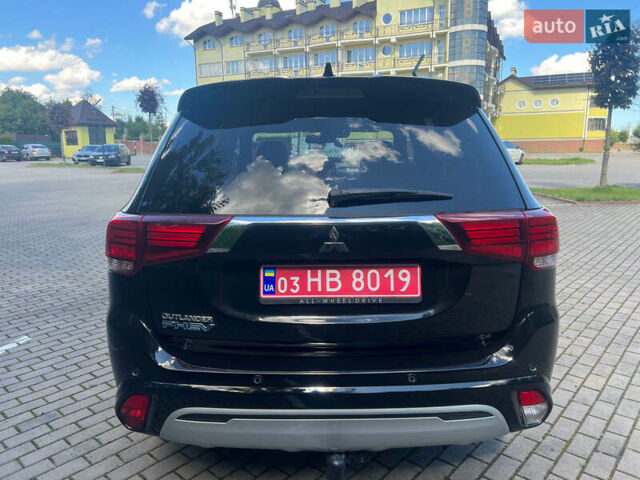 Чорний Міцубісі Аутлендер, об'ємом двигуна 2.36 л та пробігом 174 тис. км за 27800 $, фото 5 на Automoto.ua