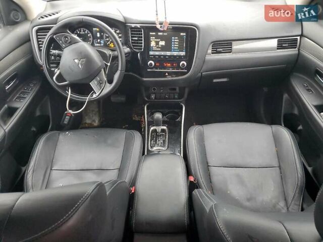 Черный Мицубиси Аутлендер, объемом двигателя 2.36 л и пробегом 84 тыс. км за 3000 $, фото 7 на Automoto.ua