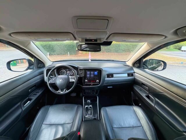 Черный Мицубиси Аутлендер, объемом двигателя 2.4 л и пробегом 49 тыс. км за 12400 $, фото 10 на Automoto.ua