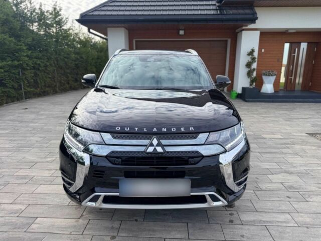 Чорний Міцубісі Аутлендер, об'ємом двигуна 2.4 л та пробігом 37 тис. км за 6500 $, фото 1 на Automoto.ua