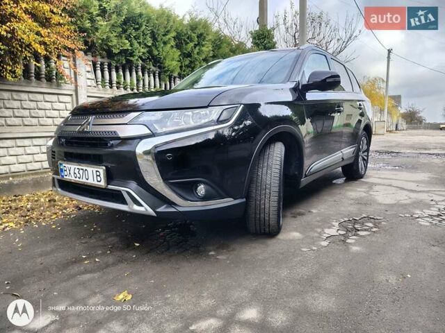 Черный Мицубиси Аутлендер, объемом двигателя 2.36 л и пробегом 50 тыс. км за 21000 $, фото 22 на Automoto.ua