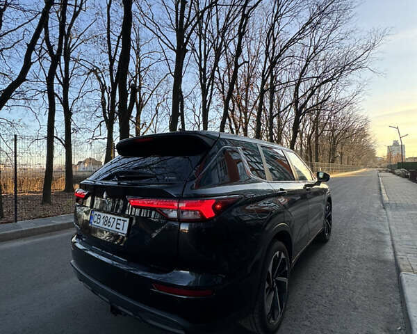 Черный Мицубиси Аутлендер, объемом двигателя 2.49 л и пробегом 56 тыс. км за 25900 $, фото 9 на Automoto.ua