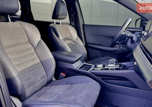 Чорний Міцубісі Аутлендер, об'ємом двигуна 2.49 л та пробігом 120 тис. км за 28500 $, фото 17 на Automoto.ua