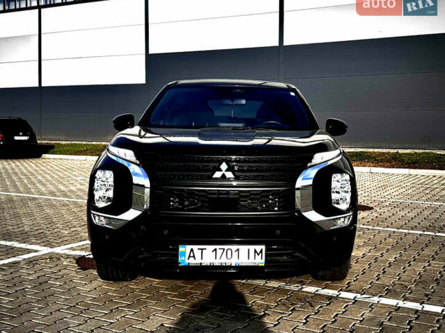 Чорний Міцубісі Аутлендер, об'ємом двигуна 2.49 л та пробігом 120 тис. км за 28500 $, фото 3 на Automoto.ua