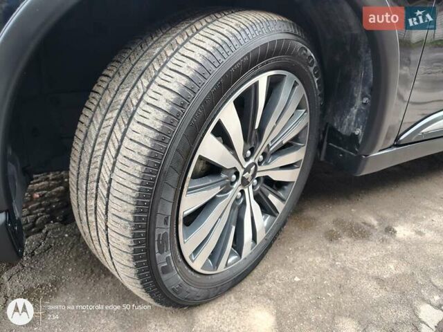 Черный Мицубиси Аутлендер, объемом двигателя 2.36 л и пробегом 50 тыс. км за 21000 $, фото 19 на Automoto.ua